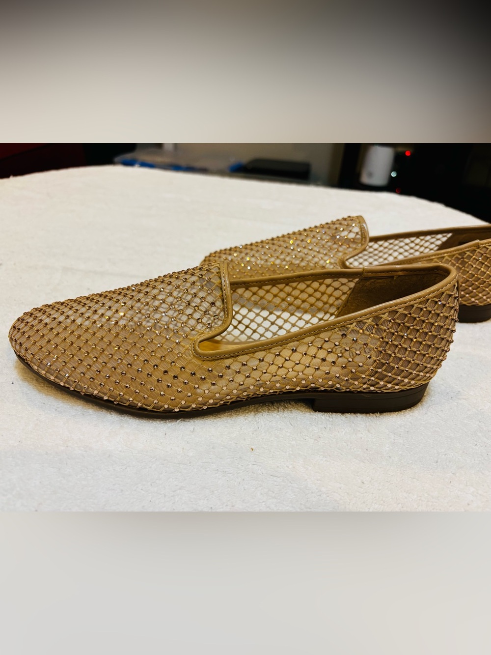 Brand New Stylish & Sparkly Loafer / Flats By Charles David  - Size 9 M - Box 69